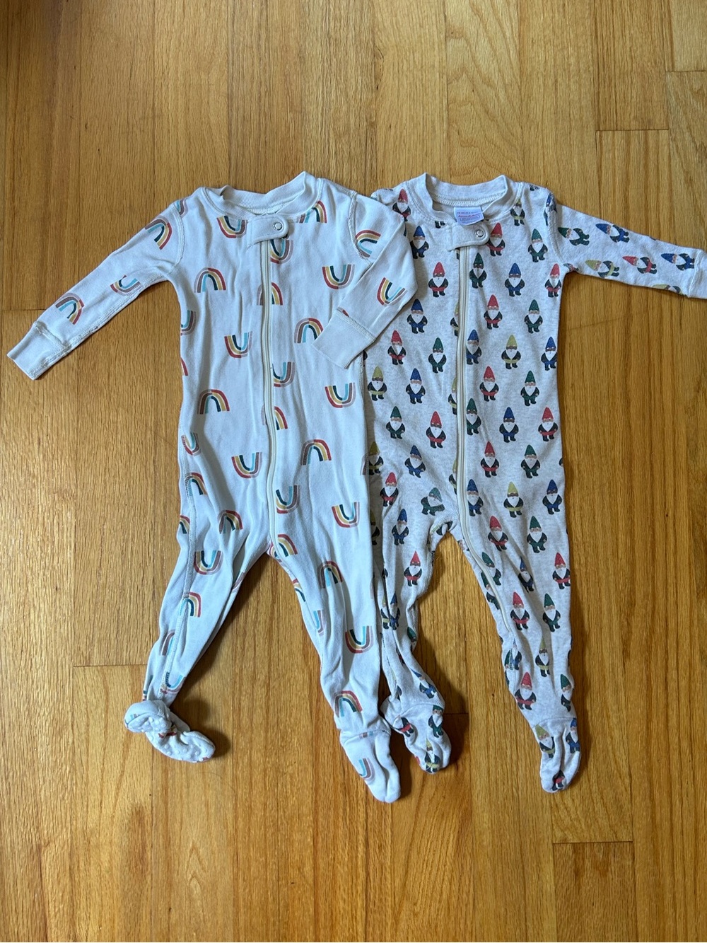Hanna Andersson footie sleepers rainbows and gnomes